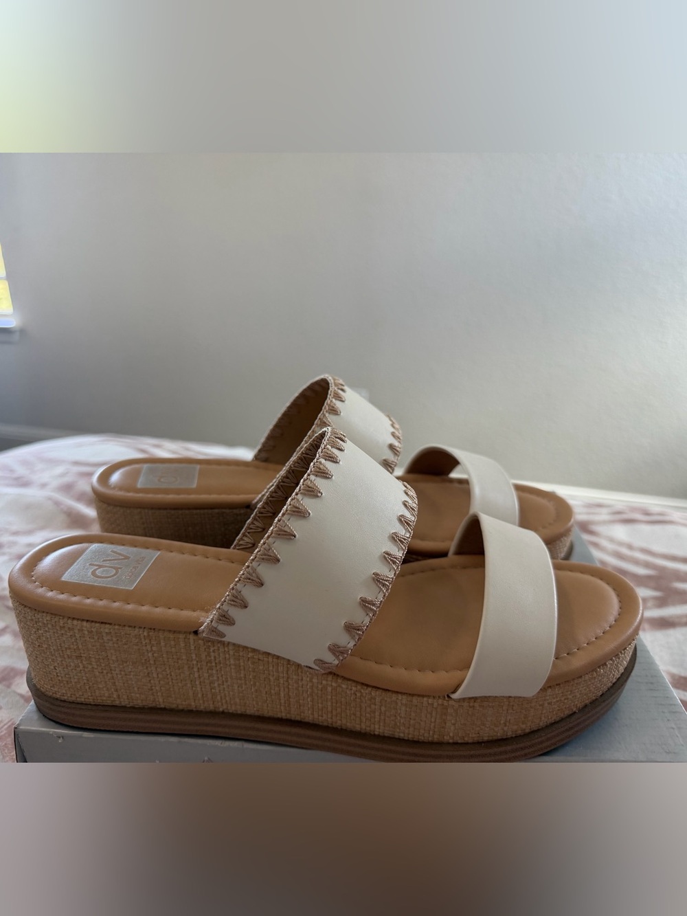 Women’s Sandals Dolce Vita